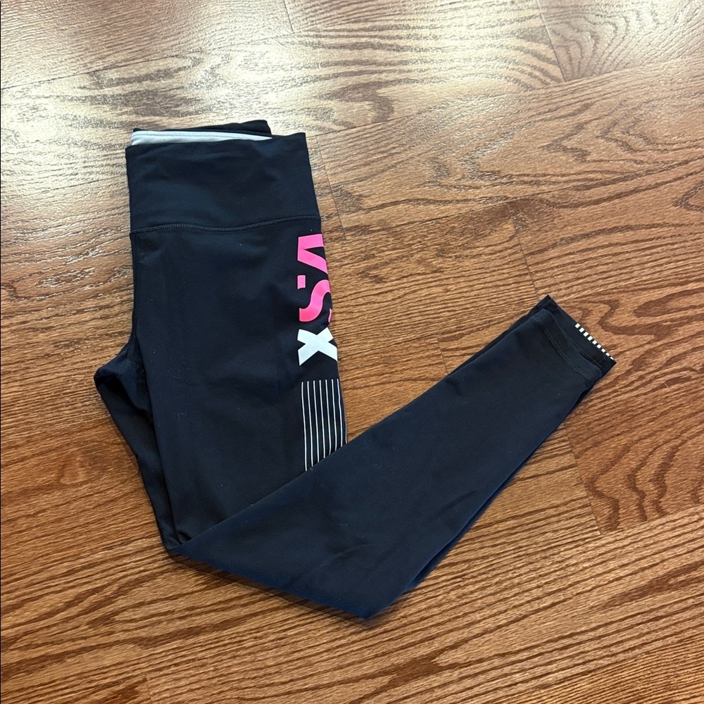 Victoria's Secret VSX Sport knockout Black Leggings one leg side logo stripes M